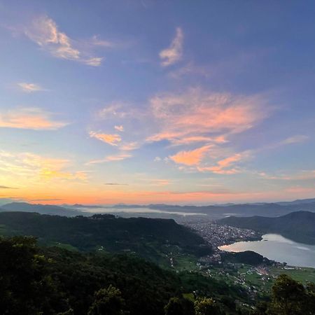 Hom'S Homestay & Farmstay Sarangkot Pokhara Dış mekan fotoğraf