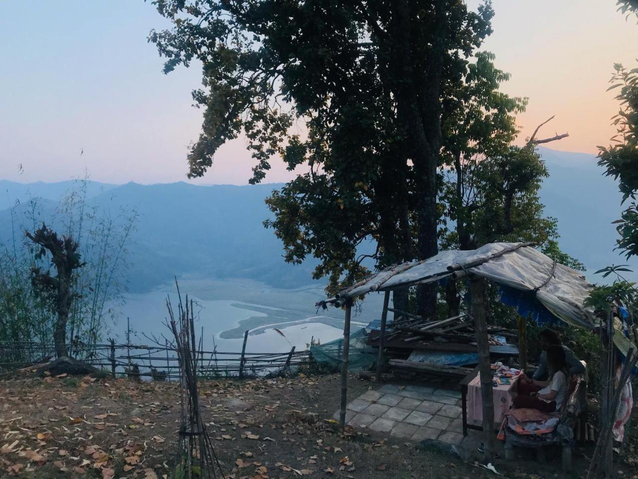 Hom'S Homestay & Farmstay Sarangkot Pokhara Dış mekan fotoğraf